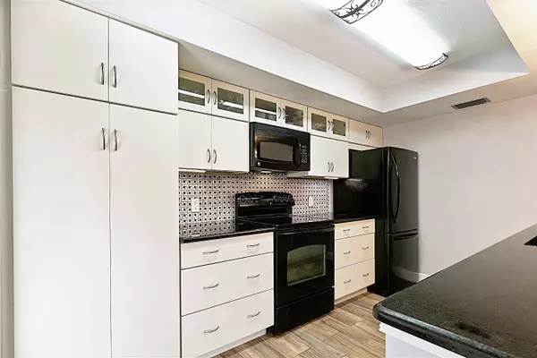 3017 30th LN, Greenacres, FL 33463