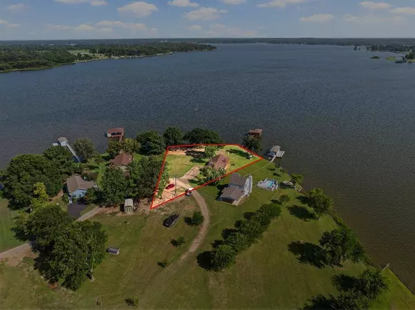 215 Rocky Point Road, Mount Vernon, TX 75457