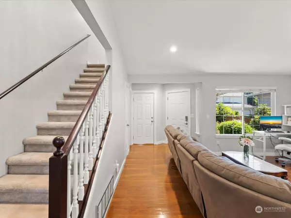 9513 2nd ST SE #38, Lake Stevens, WA 98258