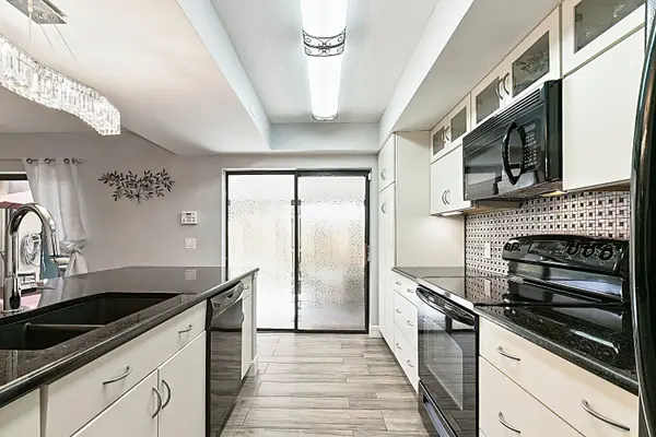 3017 30th LN, Greenacres, FL 33463