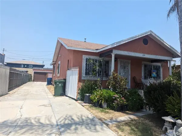 1255 W 102nd ST, Los Angeles, CA 90044