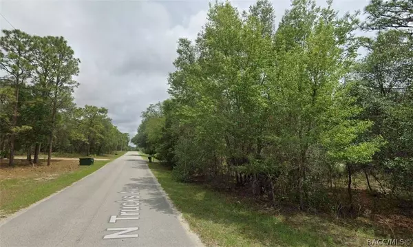 1050 E Whistler CT, Hernando, FL 34442