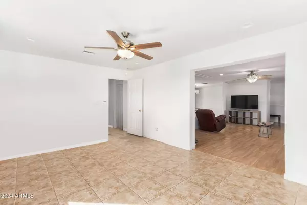 14827 N 29TH Drive, Phoenix, AZ 85053