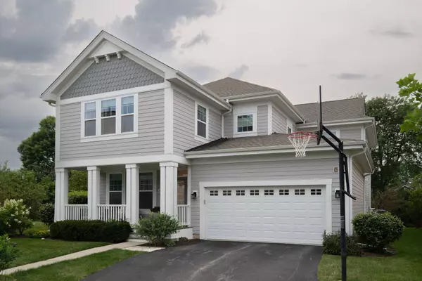 840 Timbers Edge LN, Northbrook, IL 60062