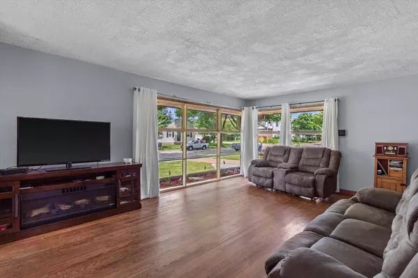 4368 N 56th STREET, Milwaukee, WI 53216