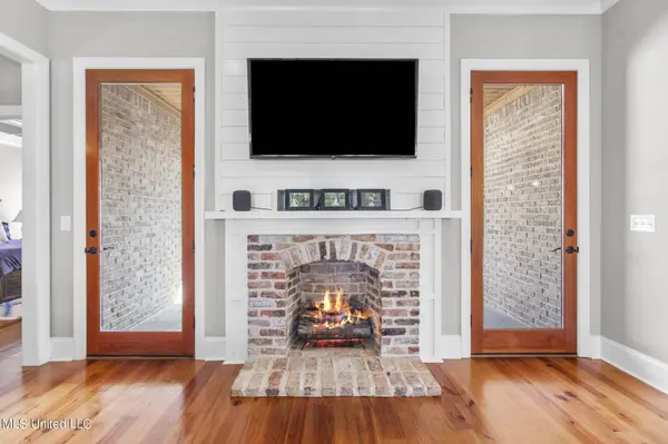 411 Duke Court, Flowood, MS 39232