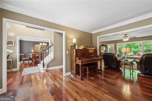 2124 Chatou PL, Kennesaw, GA 30152