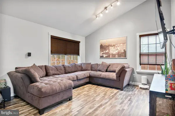 9 W ANNAPOLIS DR, Sicklerville, NJ 08081