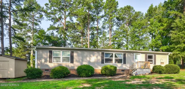 40 Bunker Lane, Louisburg, NC 27549