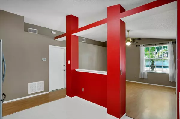 496 WINDING OAK LN, Longwood, FL 32750