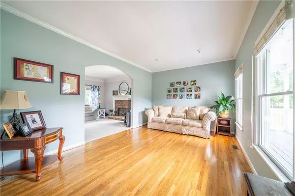 21 Lowry WAY, Euharlee, GA 30145