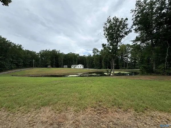 6608 County Road 107, Scottsboro, AL 35768