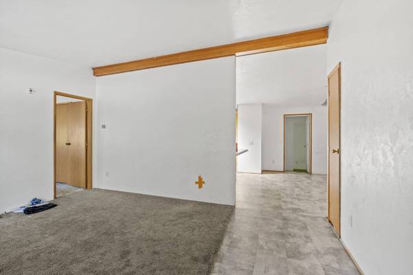 1056 Creek RD, Azalea, OR 97410