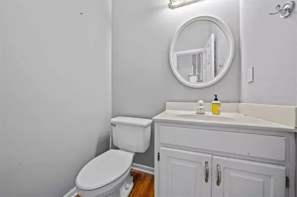 20020 S Stockman RD, Belton, MO 64012