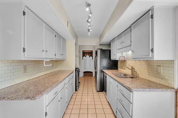 2824 Live Oak Drive, Mesquite, TX 75150