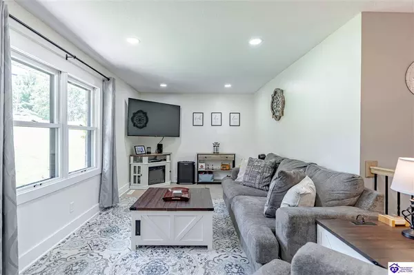 1802 Wooldridge Ferry Road, Elizabethtown, KY 42701