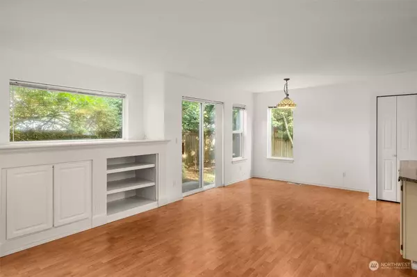 18705 20th AVE SE, Bothell, WA 98012