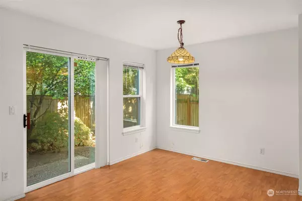 18705 20th AVE SE, Bothell, WA 98012