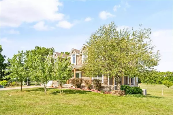 20020 S Stockman RD, Belton, MO 64012