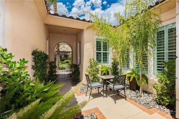 2824 Evening Rock Street, Las Vegas, NV 89135