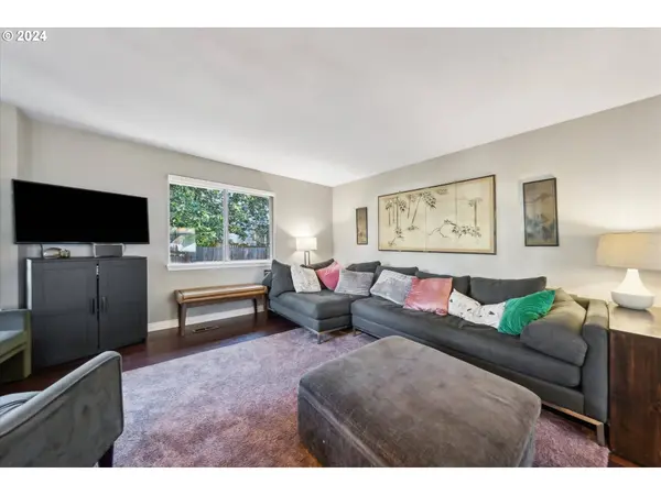 7350 SW 162ND PL, Beaverton, OR 97007