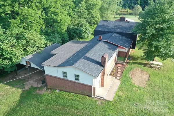 4182 Duff DR, Hudson, NC 28638