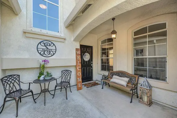 333 Owl Feather CT, Roseville, CA 95747