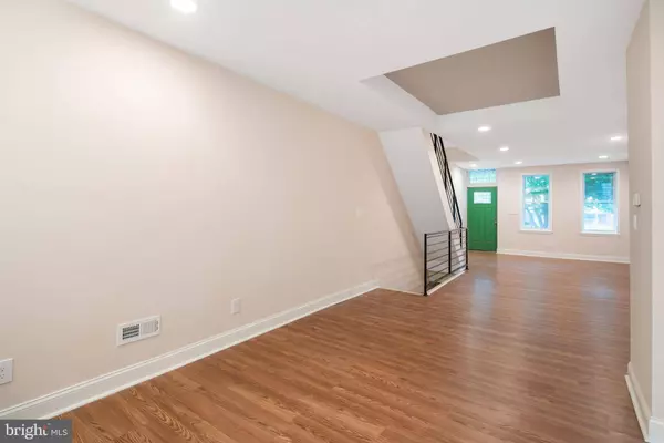 3136 N CAMAC ST, Philadelphia, PA 19133