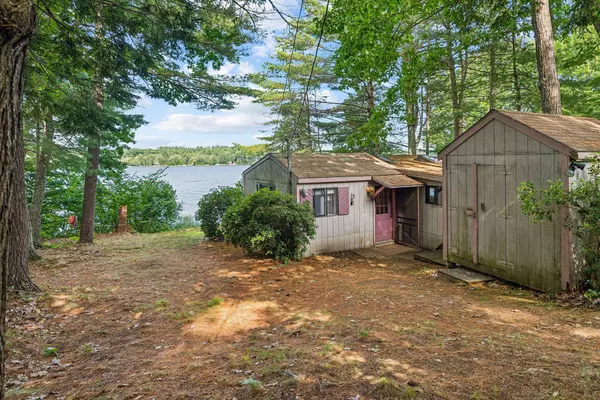 23 Amber LN, Windham, ME 04062