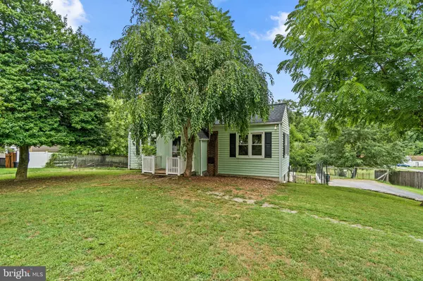 6215 OAKLAND MILLS RD, Sykesville, MD 21784