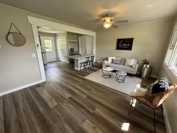 4217 Barnett Street, Madison, WI 53704