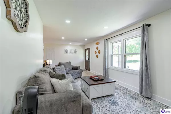 1802 Wooldridge Ferry Road, Elizabethtown, KY 42701