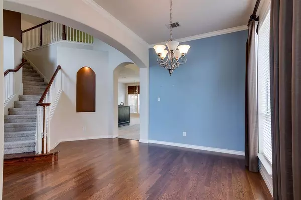 938 Mimosa Court, Burleson, TX 76028