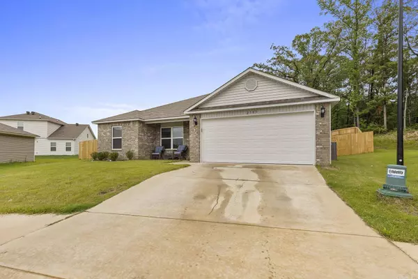 2105 Bentwood Drive, Alexander, AR 72002