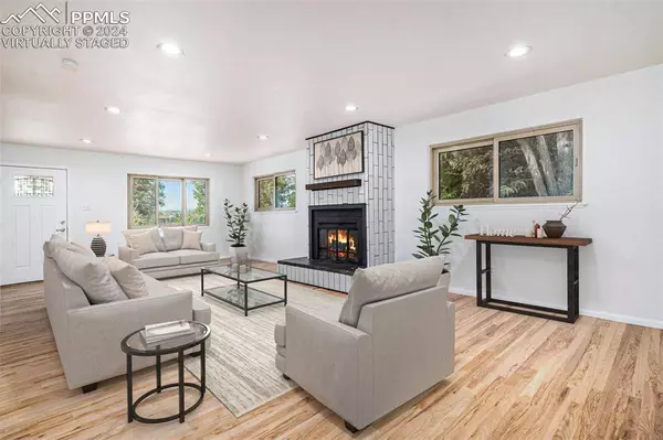 1079 Evalena RD, Castle Rock, CO 80108