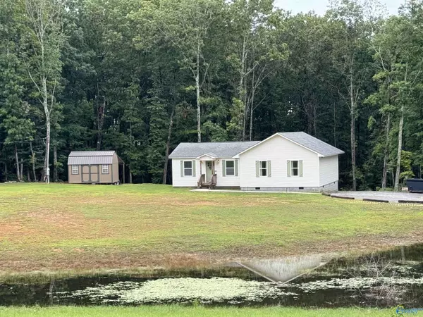 6608 County Road 107, Scottsboro, AL 35768