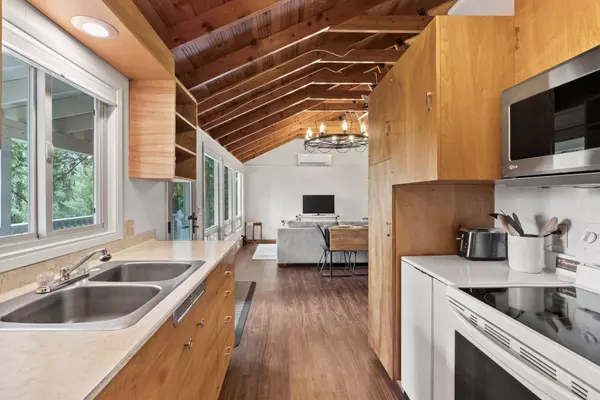 4128 Pebble Beach Rd, Loon Lake, WA 99148