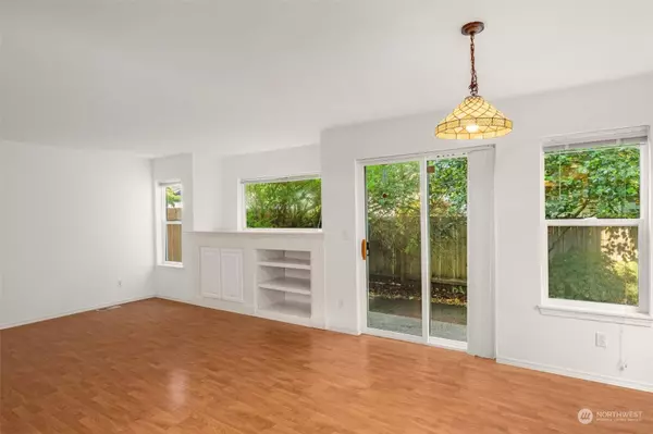 18705 20th AVE SE, Bothell, WA 98012