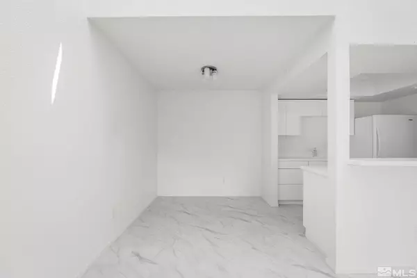 2855 Idlewild Dr #325, Reno, NV 89509