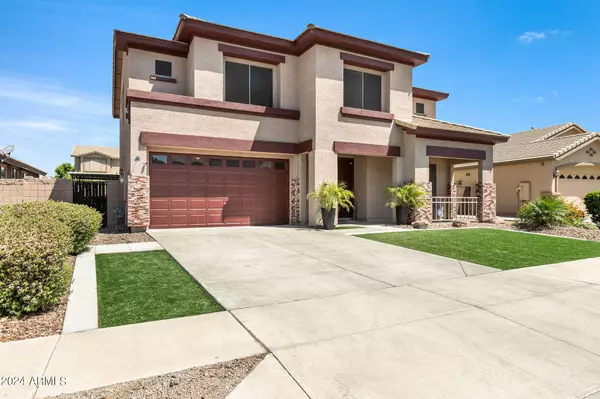 8756 W GLENN Drive, Glendale, AZ 85305
