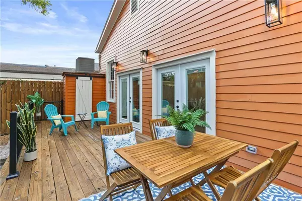 904 7TH ST, New Orleans, LA 70115