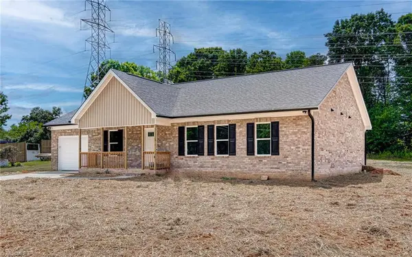 4600 Haven Crest RD, Winston Salem, NC 27105