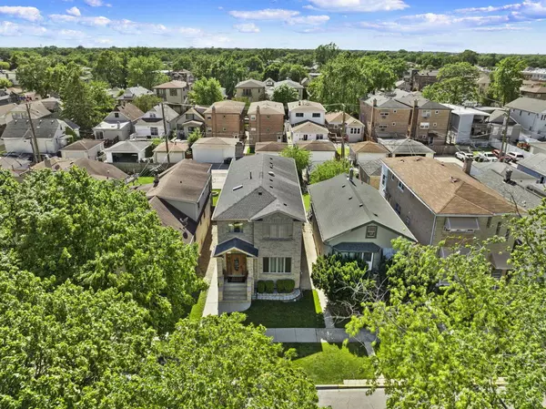 2316 N 73rd Court, Elmwood Park, IL 60707