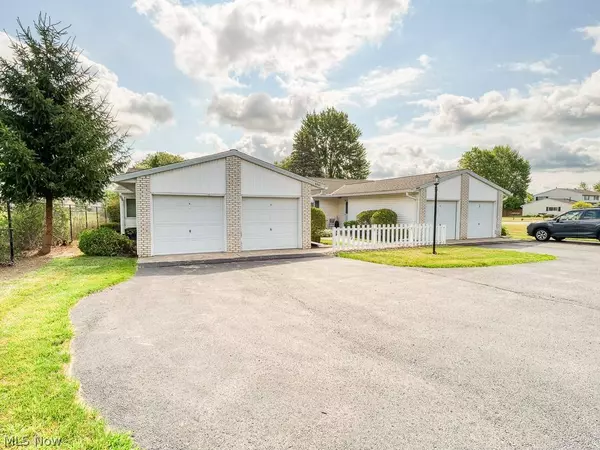 8941 W Ridge RD #A, Elyria, OH 44035