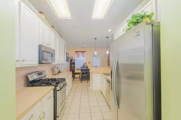 6134 Morningshire LN, Houston, TX 77084