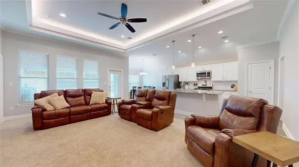 4180 Grassy Lake Drive, Bossier City, LA 71111