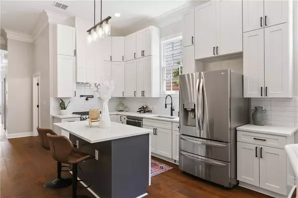 904 7TH ST, New Orleans, LA 70115