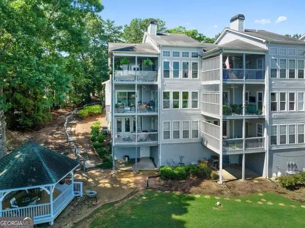 2300 Habersham Marina RD #205, Cumming, GA 30041