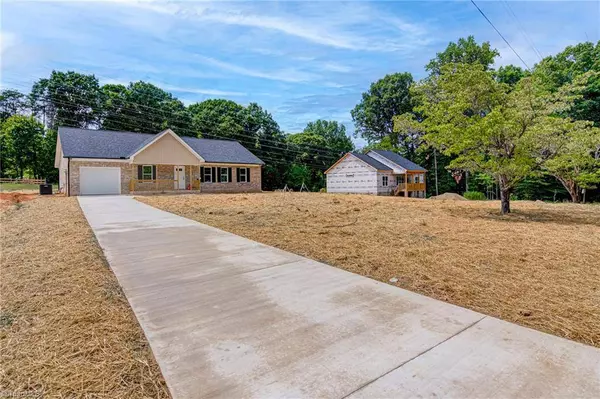 4600 Haven Crest RD, Winston Salem, NC 27105