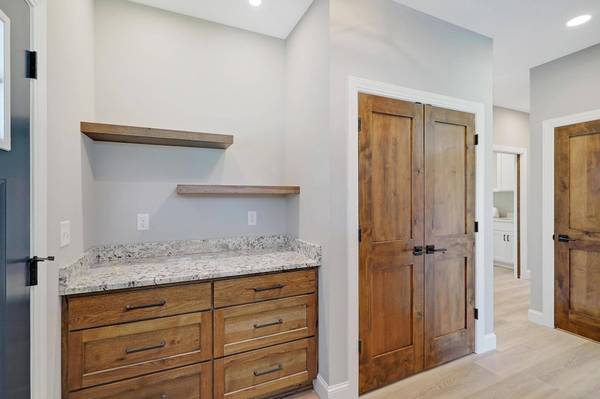 10271 119th ST N, Grant, MN 55082